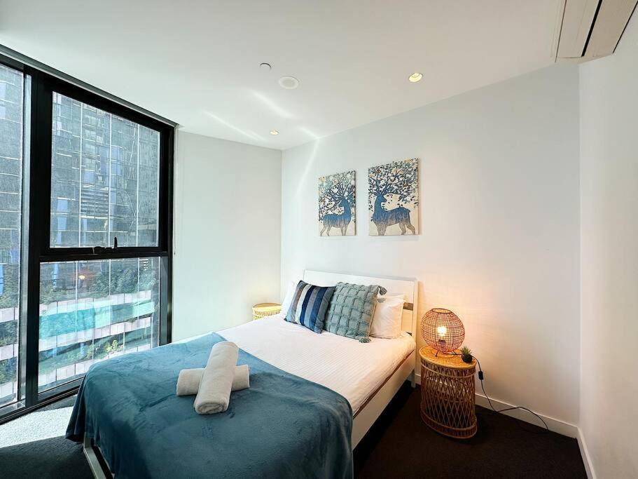 Light House CBD Residences with Indoor Pool
