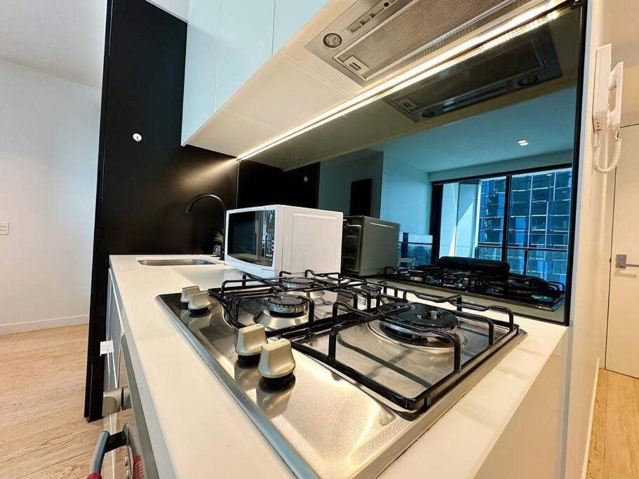 Light House CBD Residences with Indoor Pool