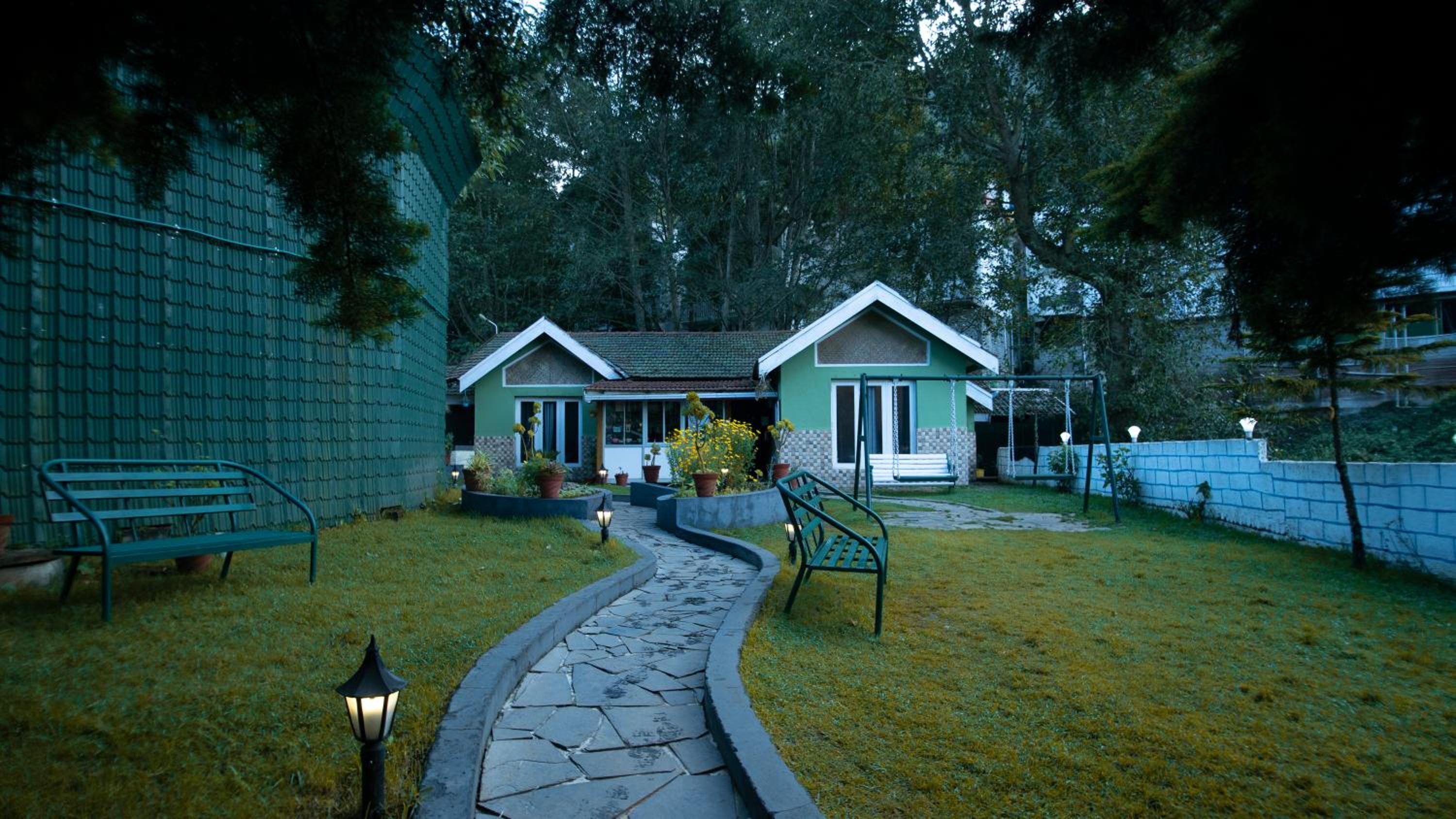The Green Casa By Green leaves -Families Only