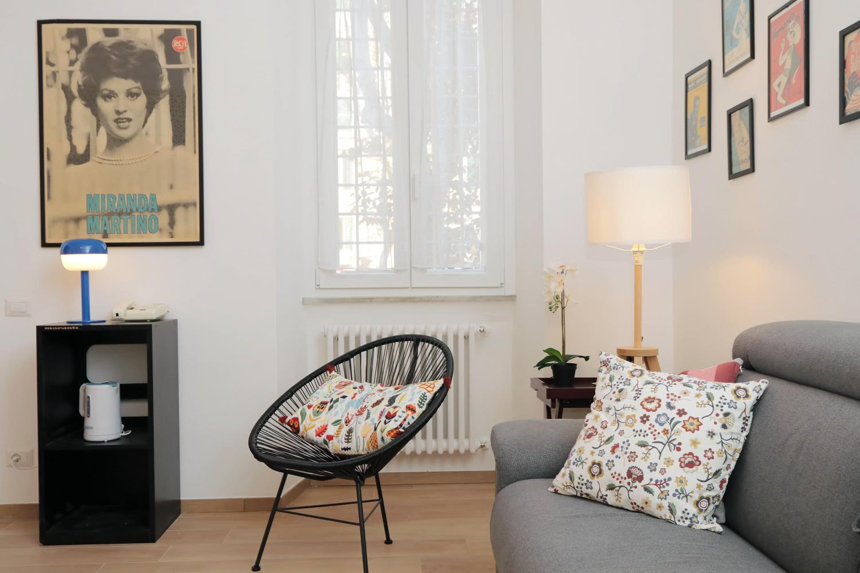YCH-Brand new Vatican flat with terrace