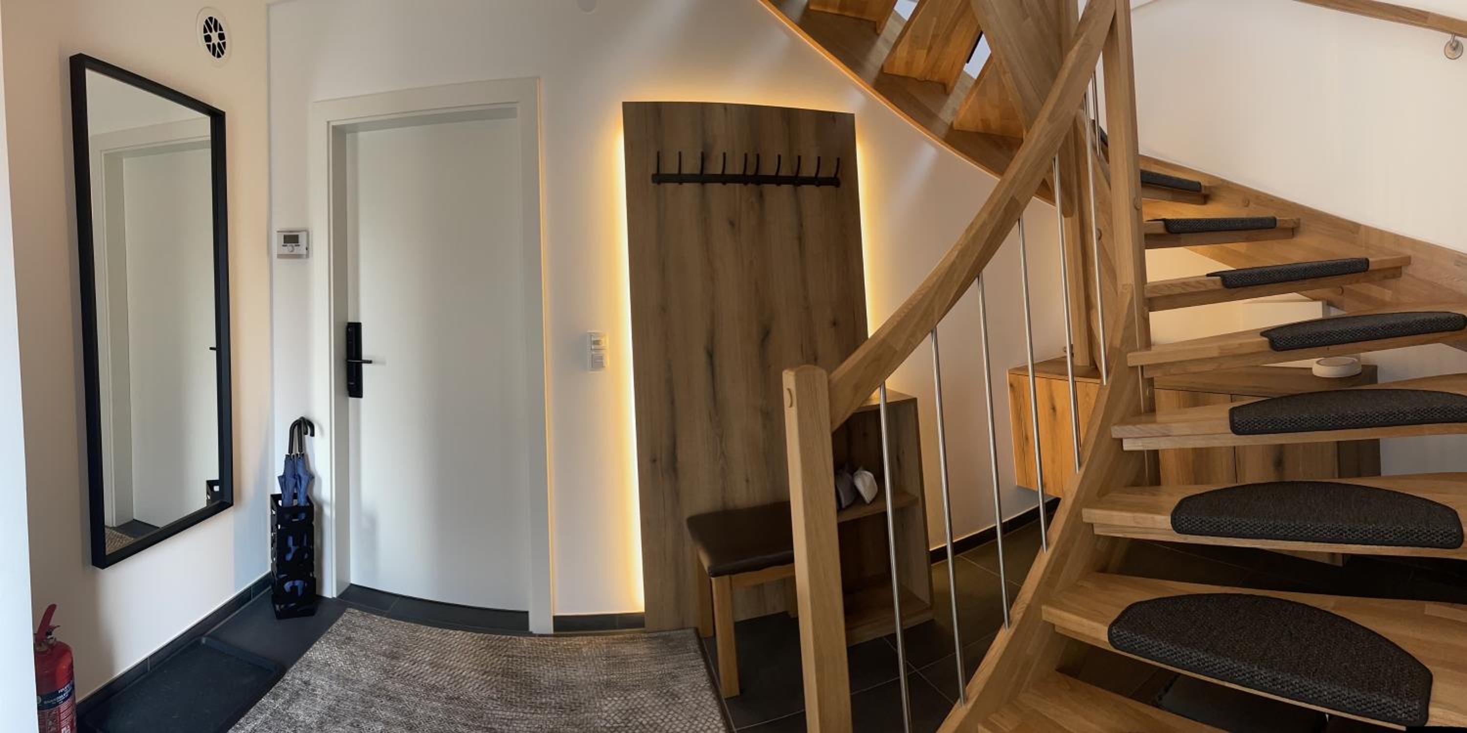River Lilly Apartment