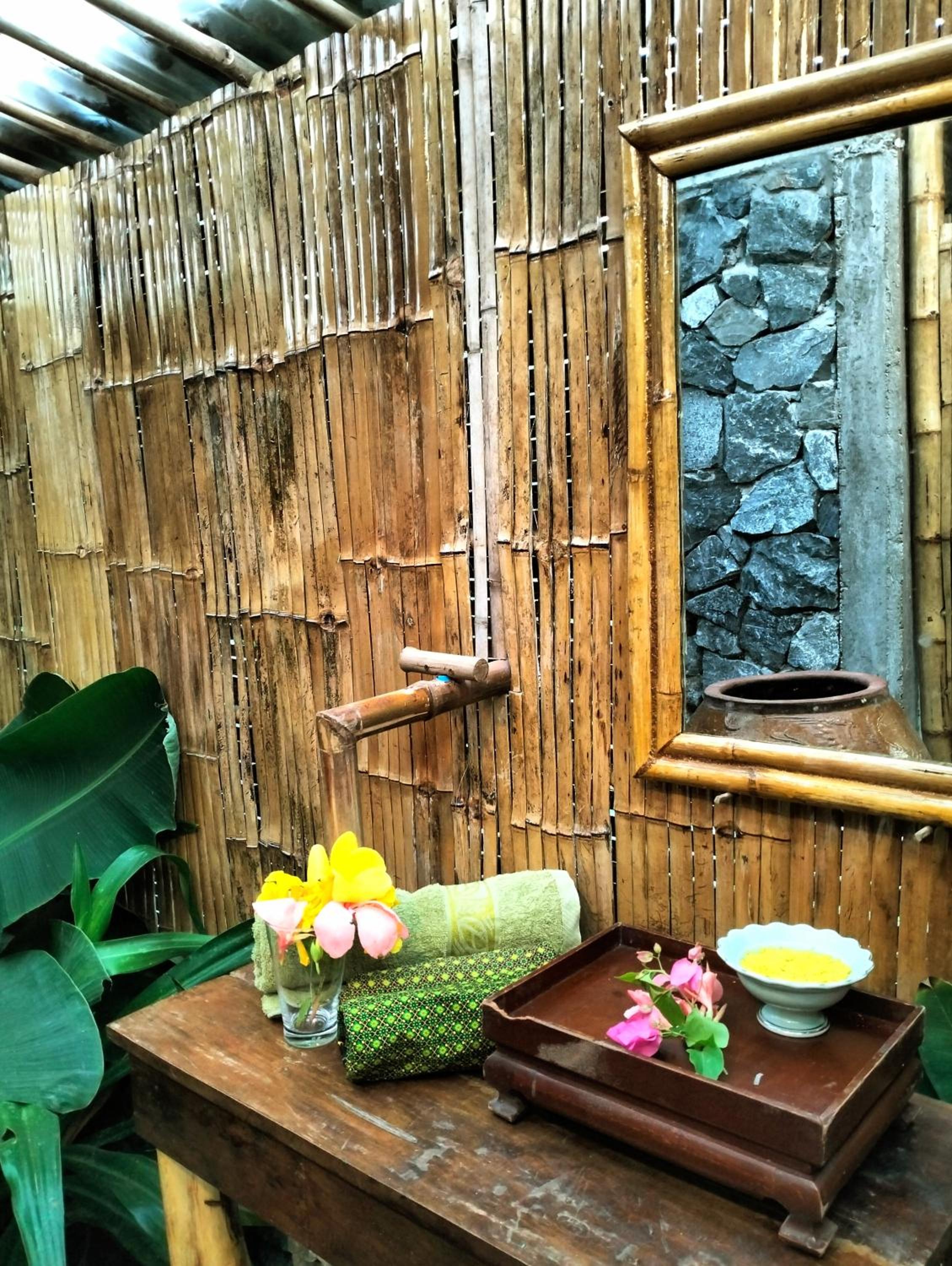 Photo 42