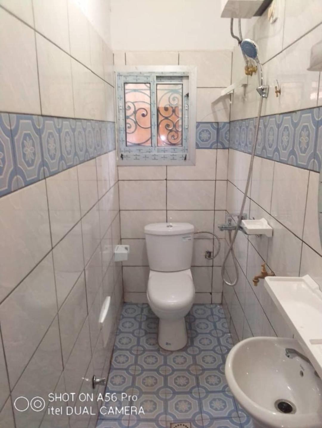 RÉSIDENCE 2K Studio Meublé-Chapelle Symbock-Gardien-WIFI-Location Véhicule