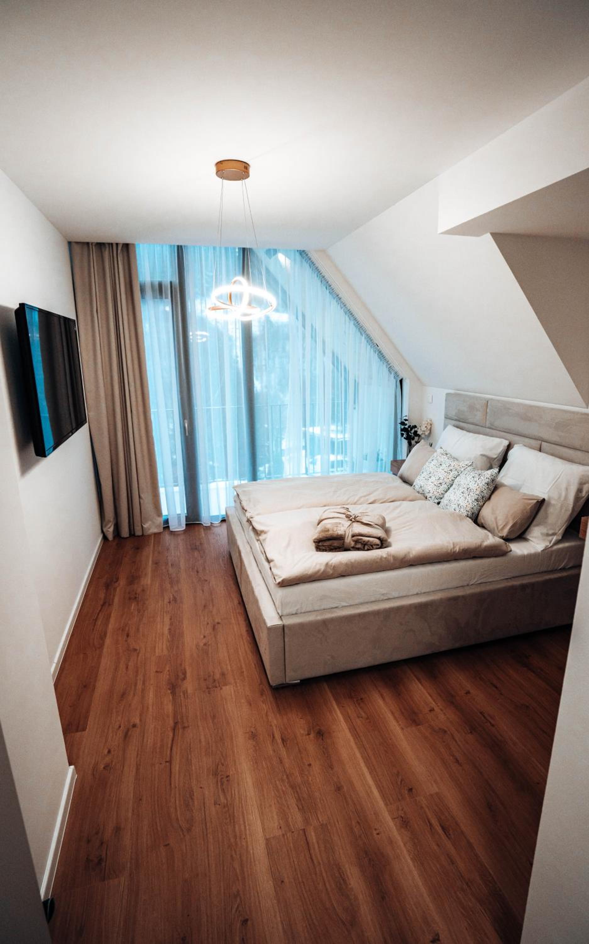 Jamy House