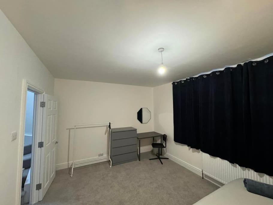 Modern 5 Bed near ExCel -Big Ben