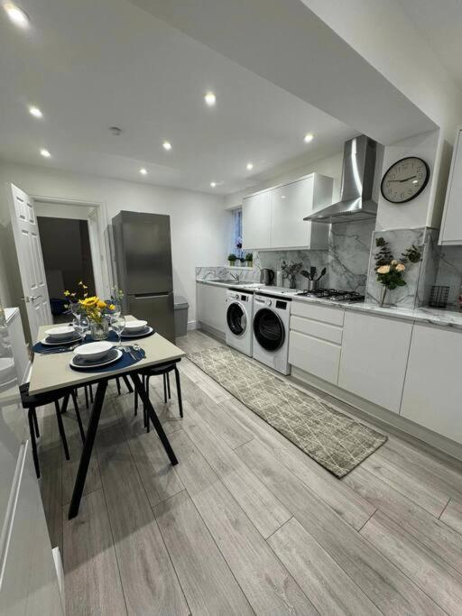 Modern 5 Bed near ExCel -Big Ben