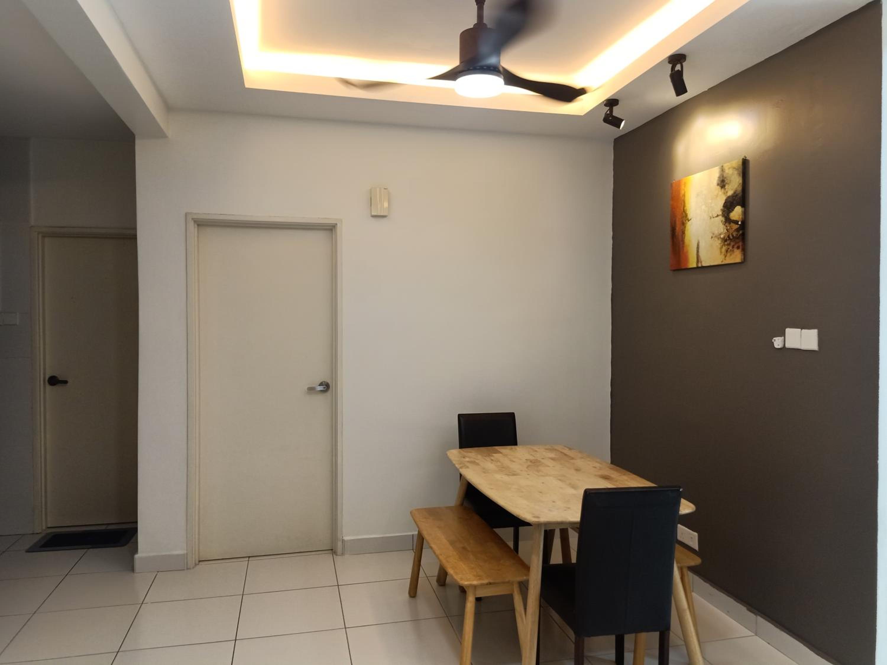 AJ Homestay, Setia Tropika, Johor Bahru