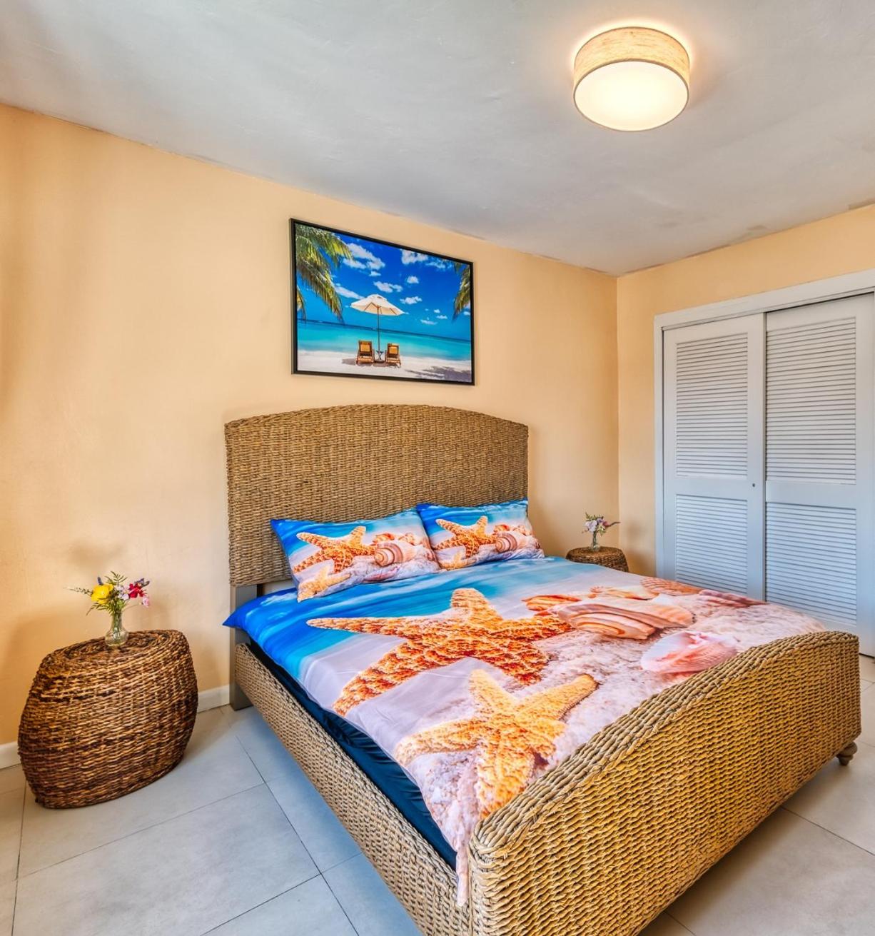 Apartment in downtown at the beach