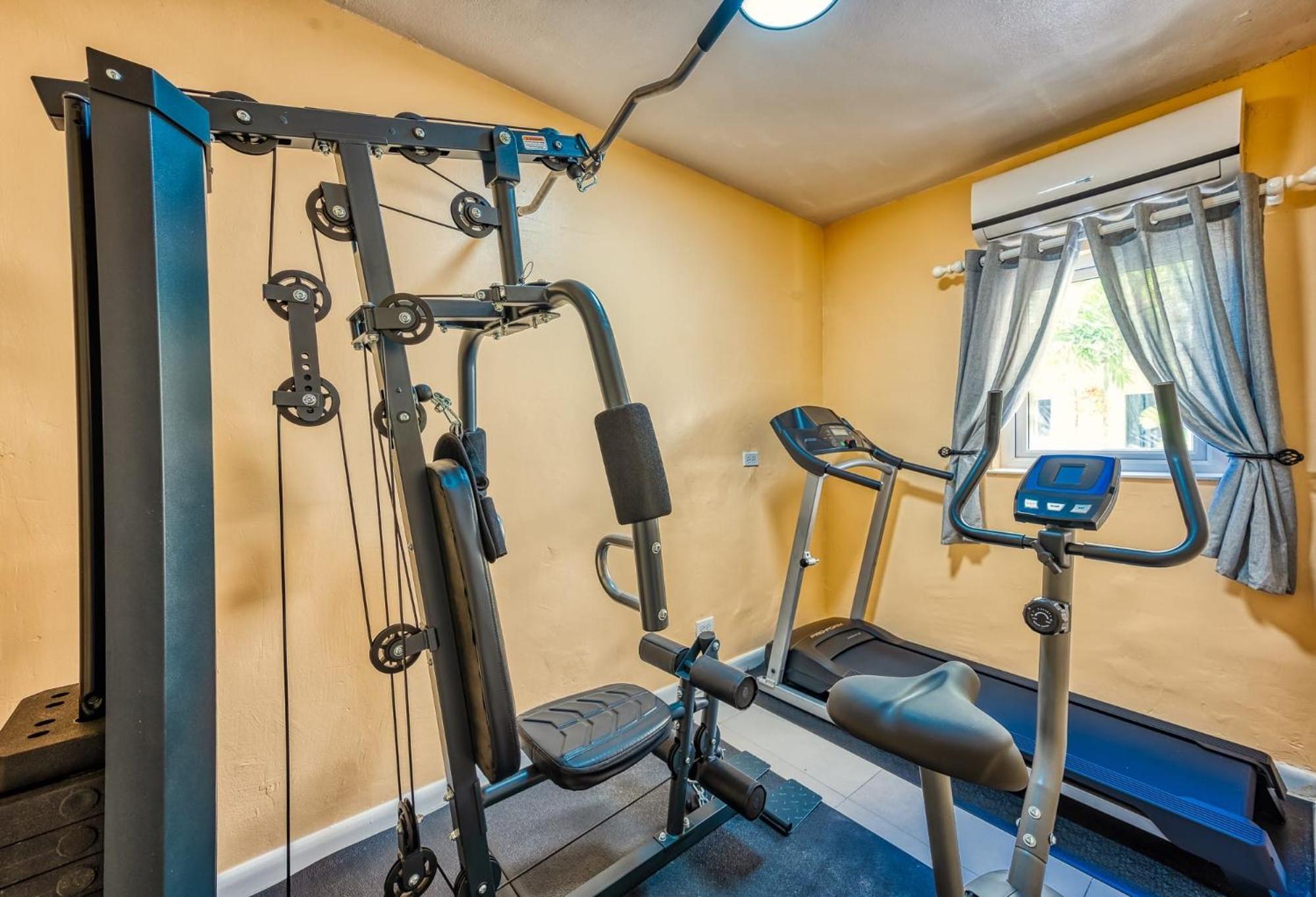 Apartment in downtown at the beach