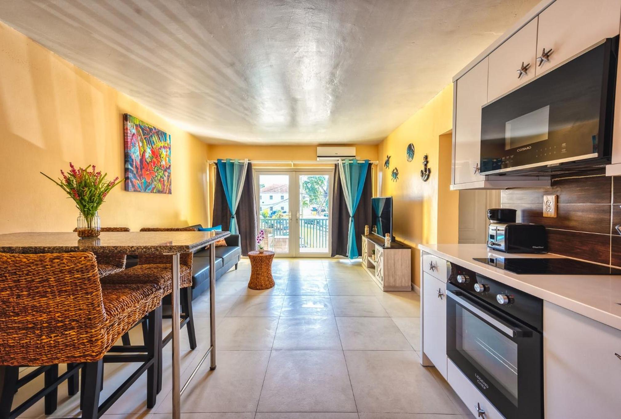 Apartment in downtown at the beach