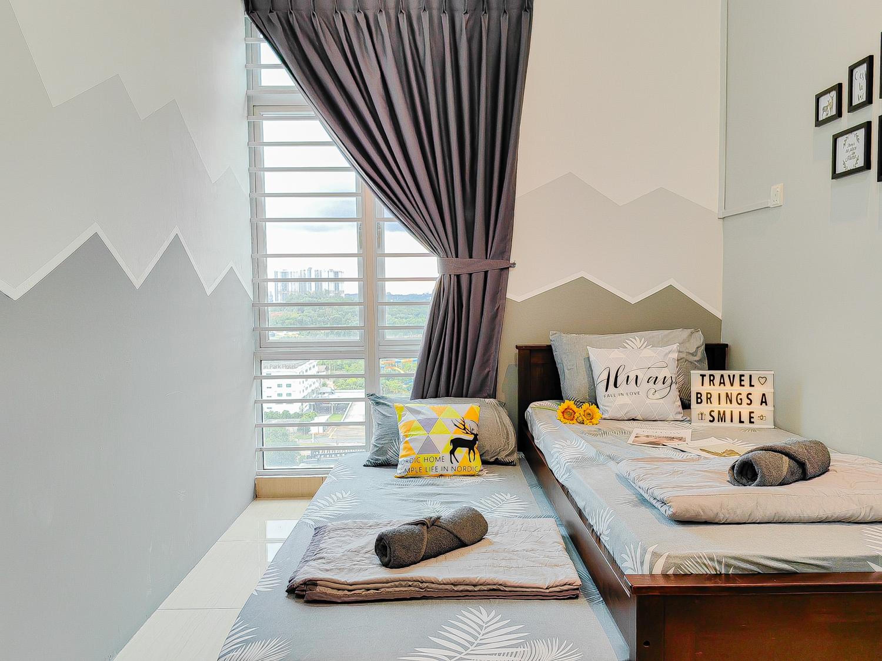 Austin Manhattan, 2BR, water park, Jaya Groccer