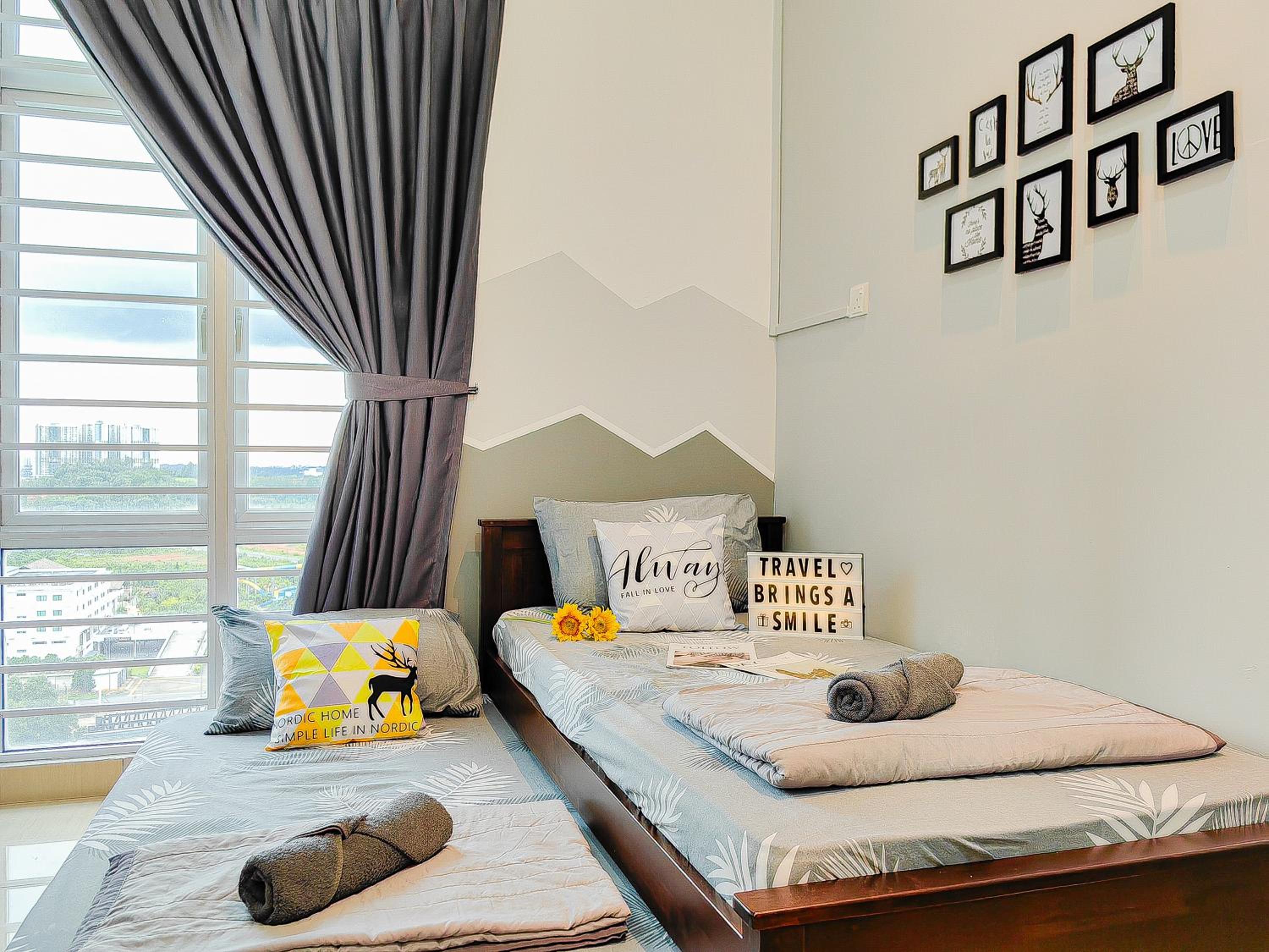 Austin Manhattan, 2BR, water park, Jaya Groccer