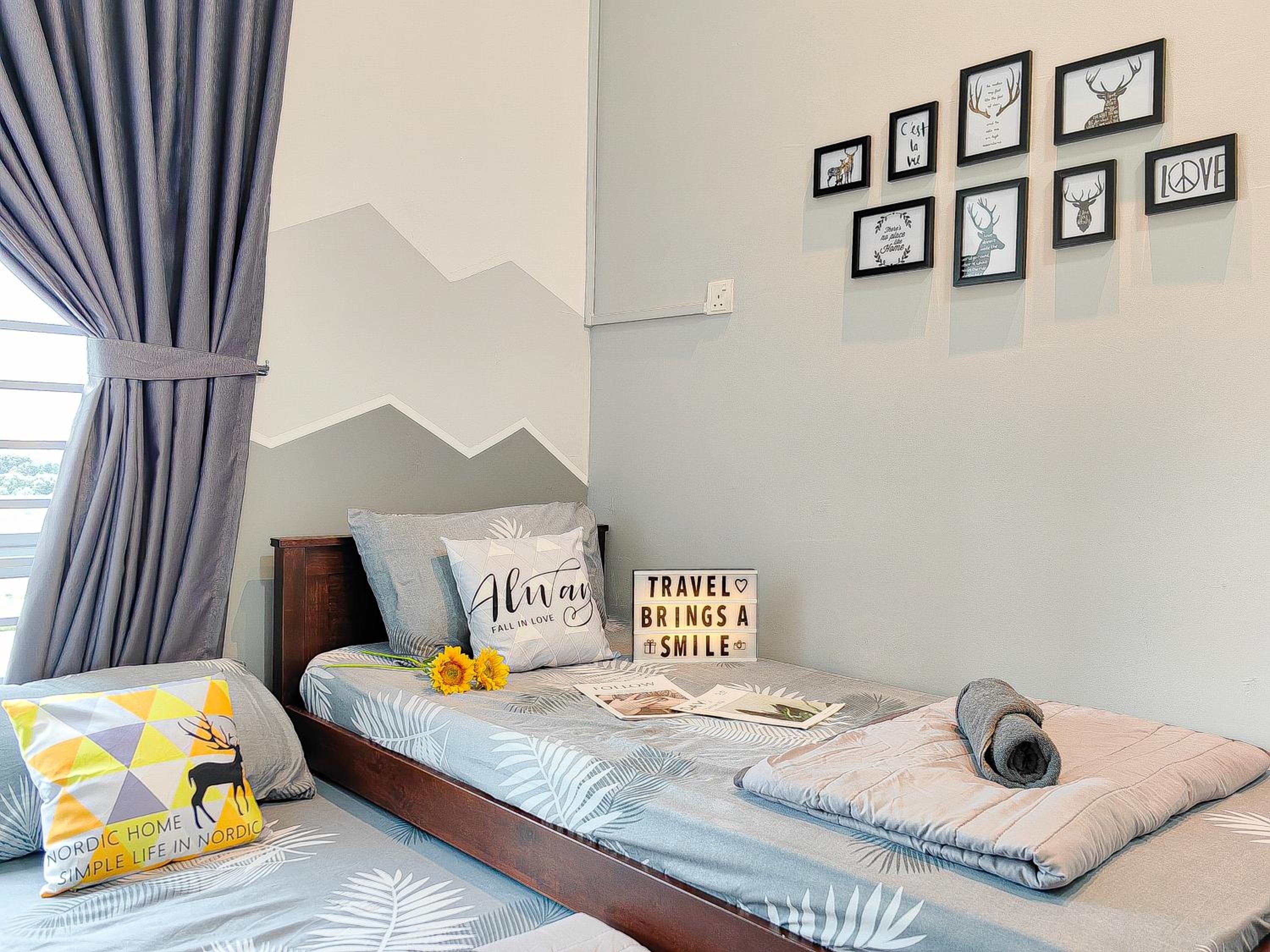 Austin Manhattan, 2BR, water park, Jaya Groccer