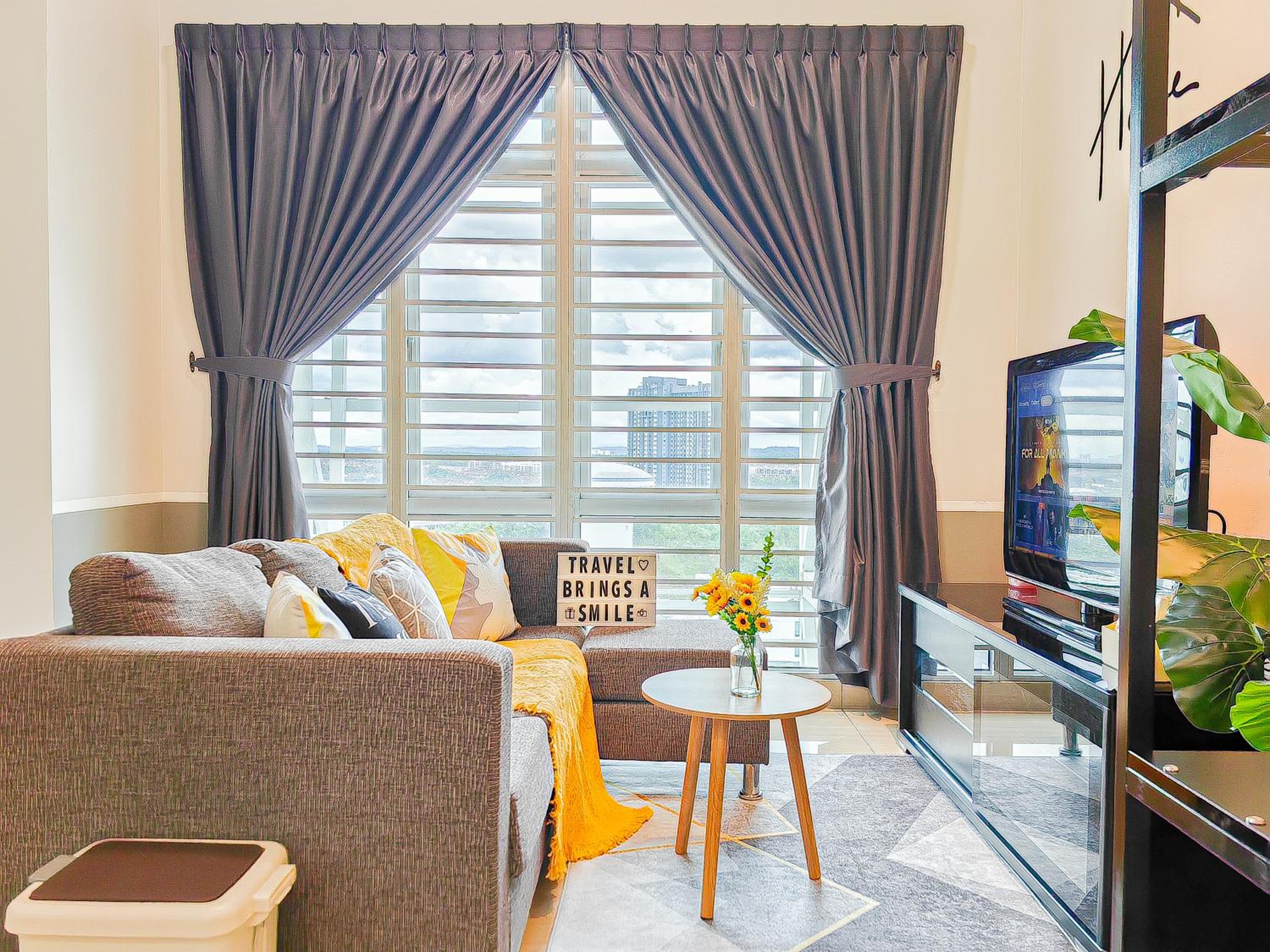 Austin Manhattan, 2BR, water park, Jaya Groccer