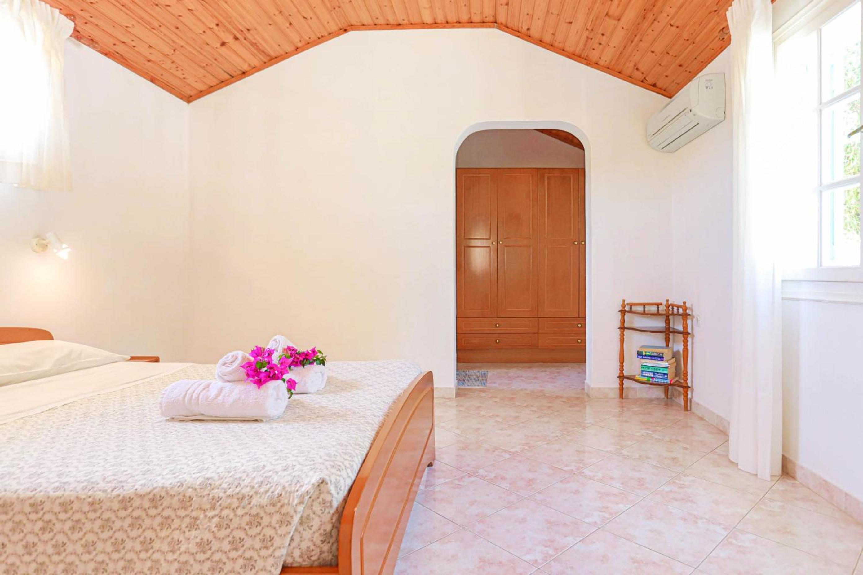 Anna Apartment Agios Stephanos