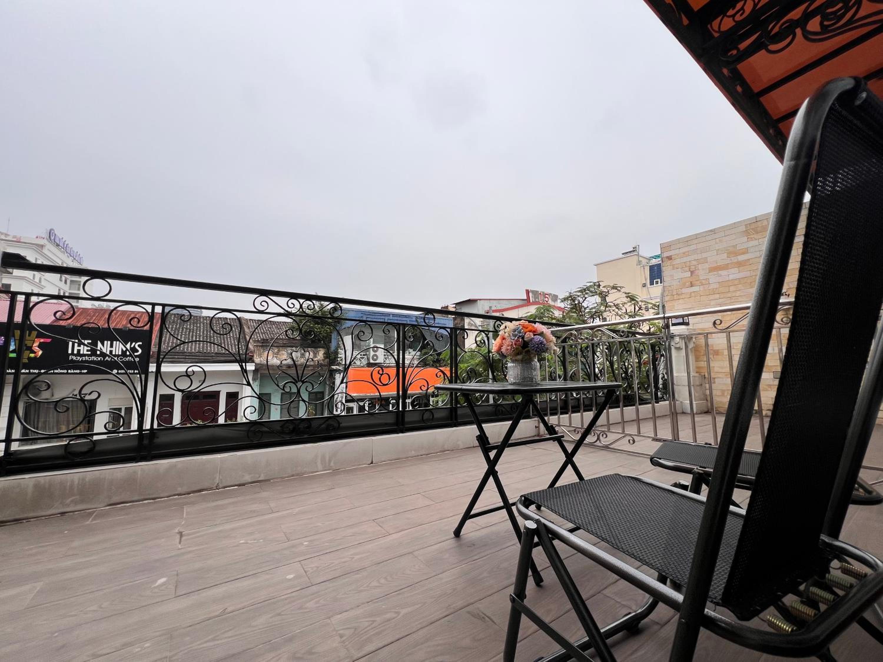 balance & terrace