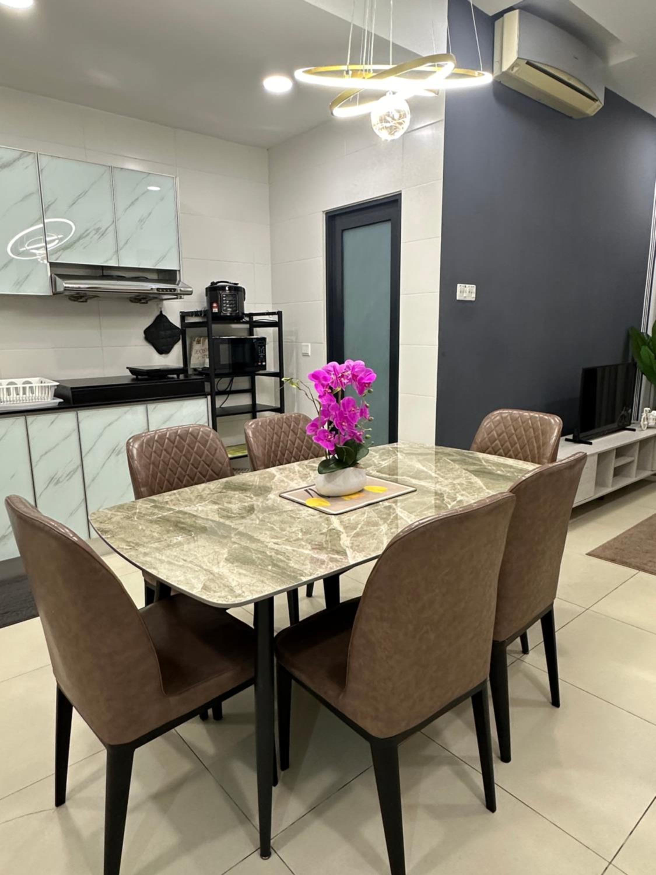 Reizz Condo 2R2B KLCC Ampang, Embassy, KL Tower City View
