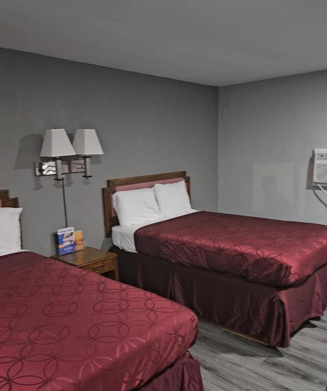 Royal Inn Motel