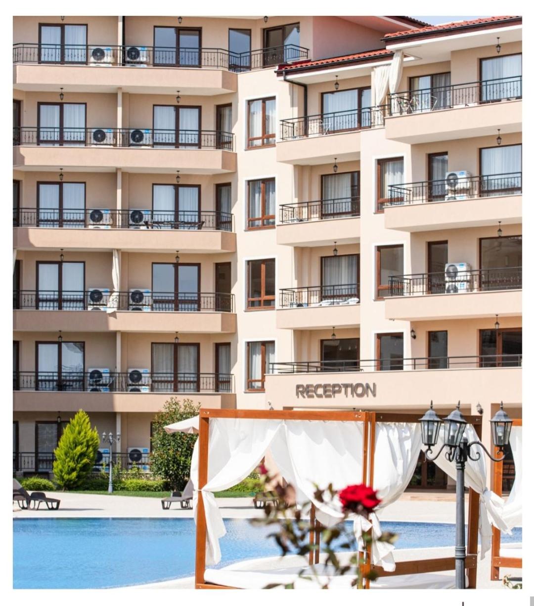 Sea Dreams Sunrise Apartment