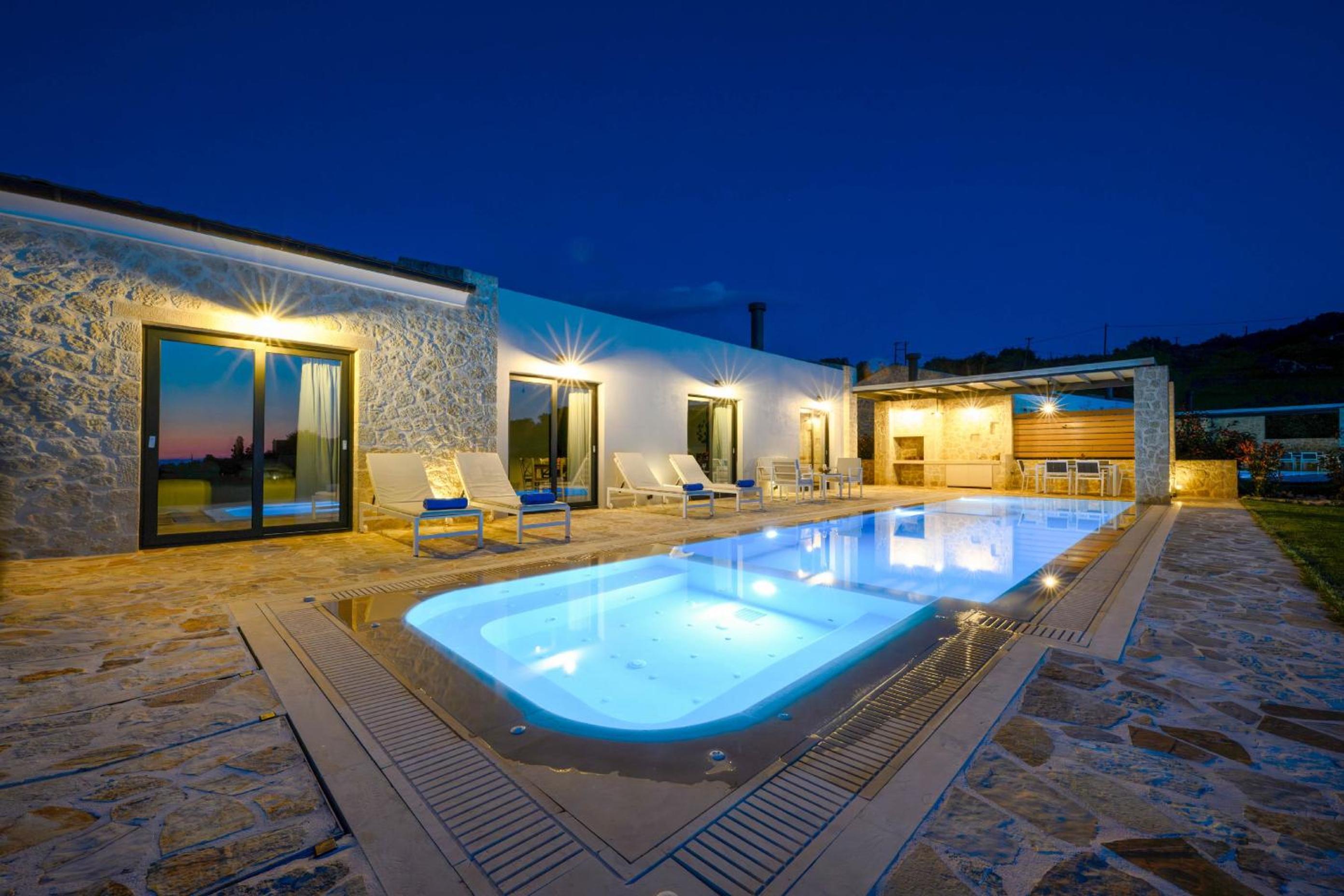 Lithari Luxury Villas