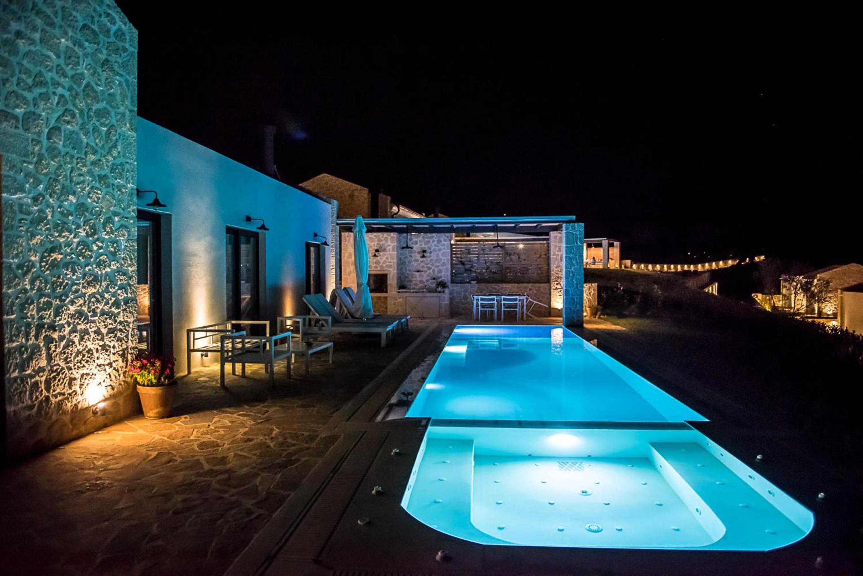 Lithari Luxury Villas