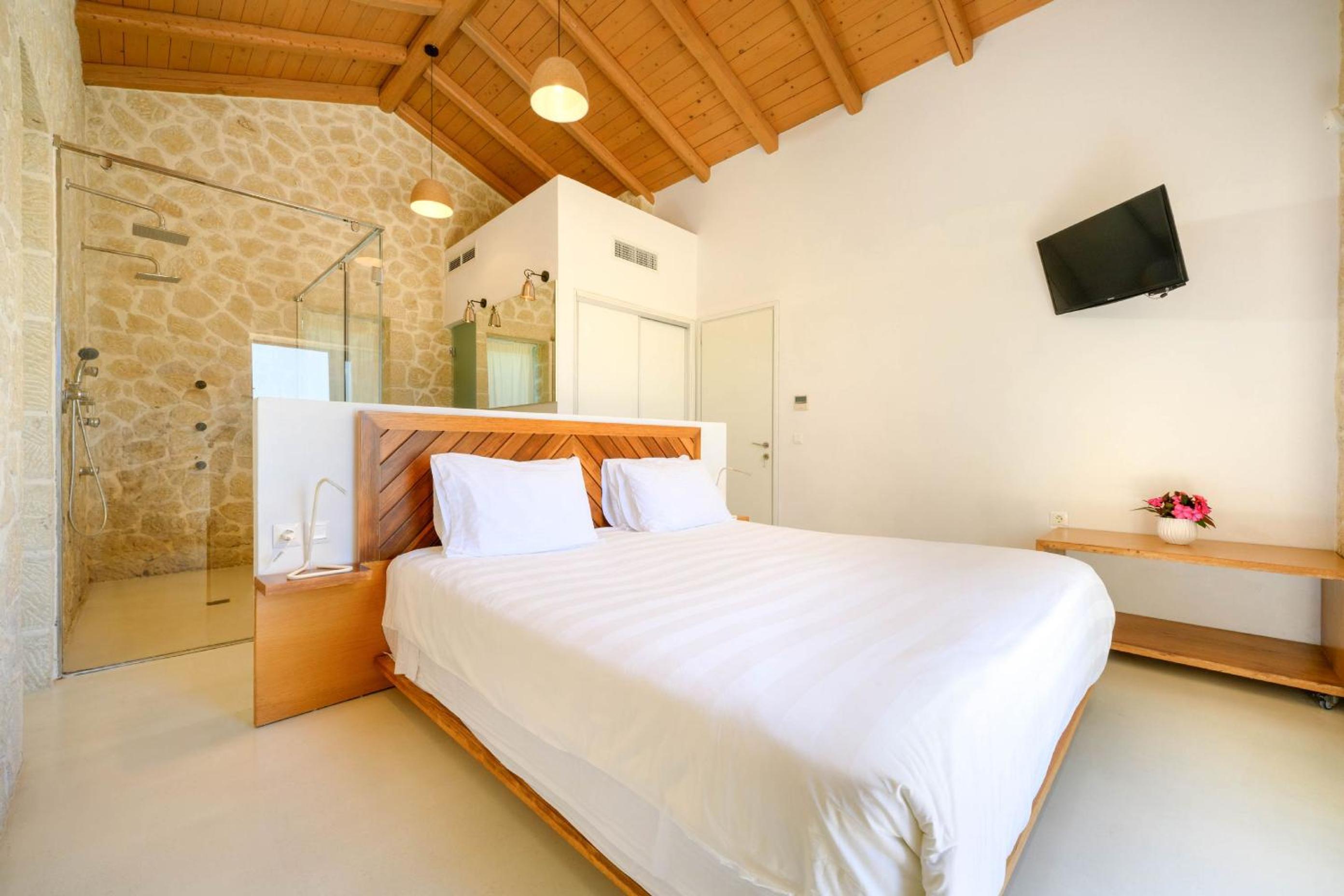 Lithari Luxury Villas