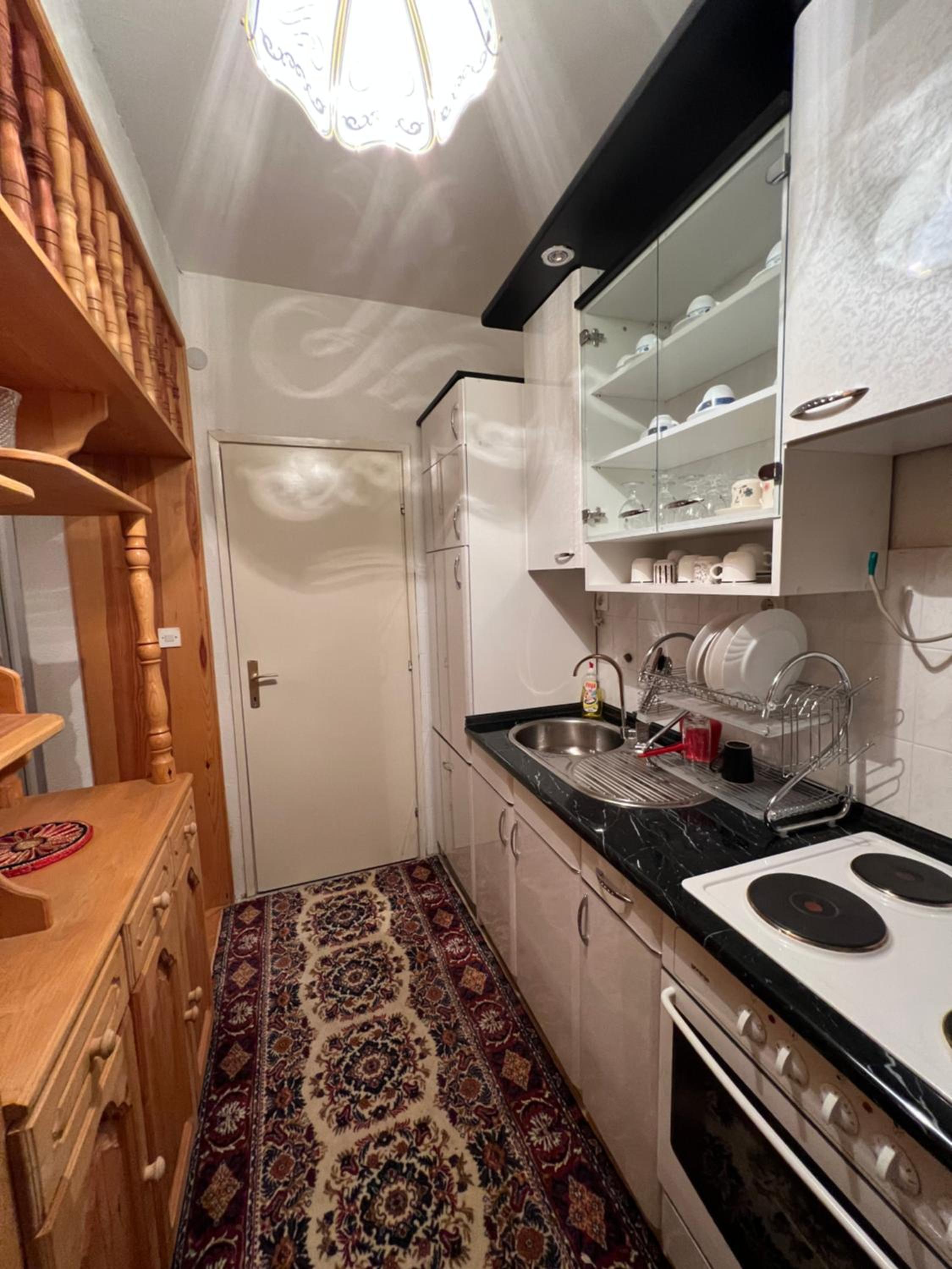 Two luxury bedroom apartment D&V