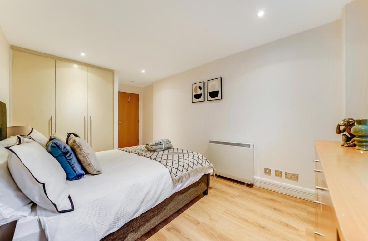 Prime Central flat at Marylebone