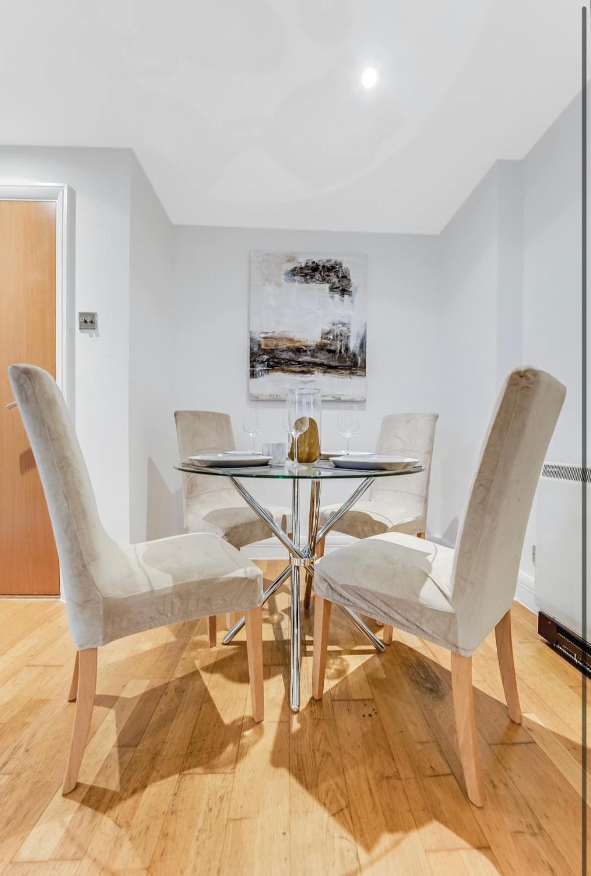 Prime Central flat at Marylebone