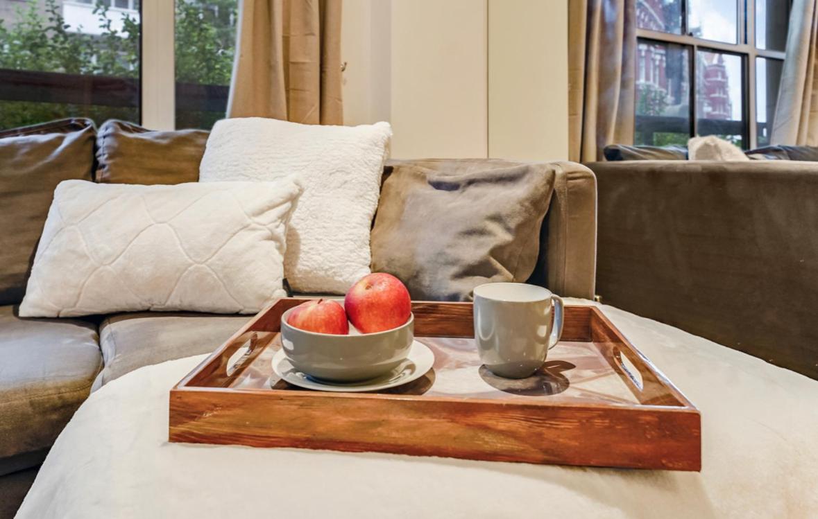 Prime Central flat at Marylebone
