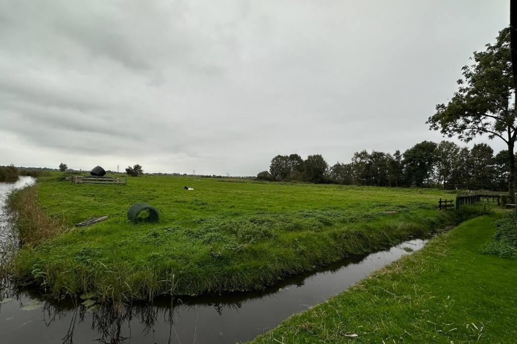 Beautiful farmhouse near Amsterdam center