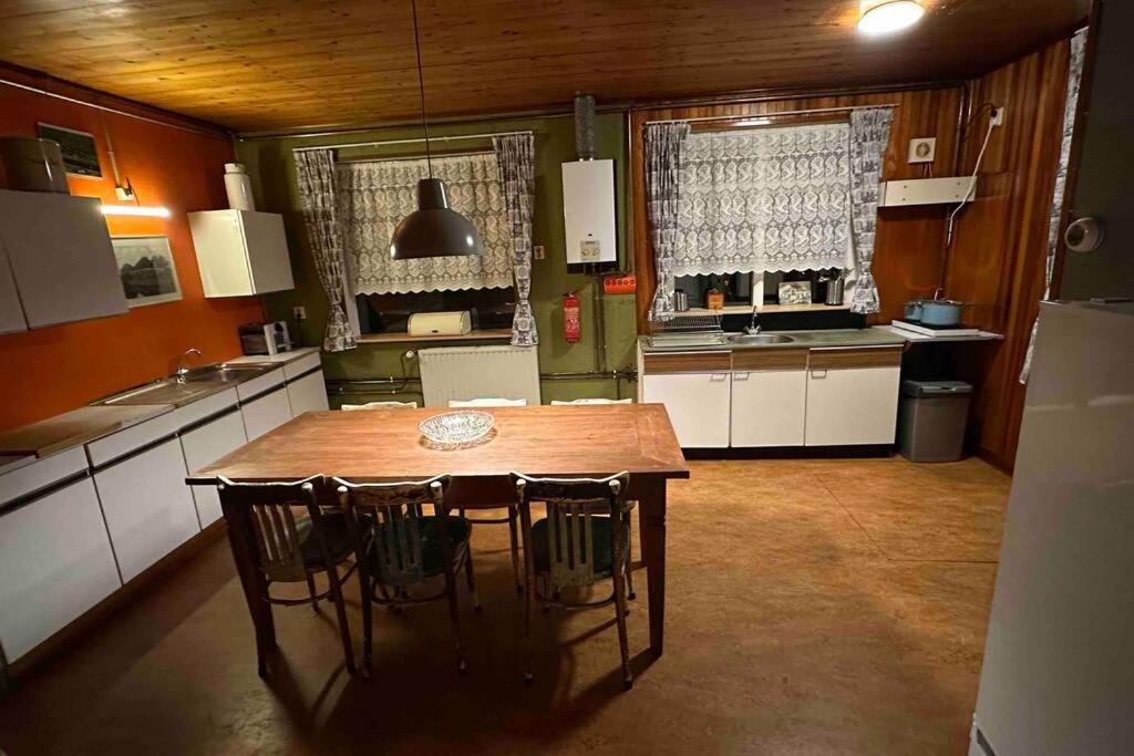 Beautiful farmhouse near Amsterdam center