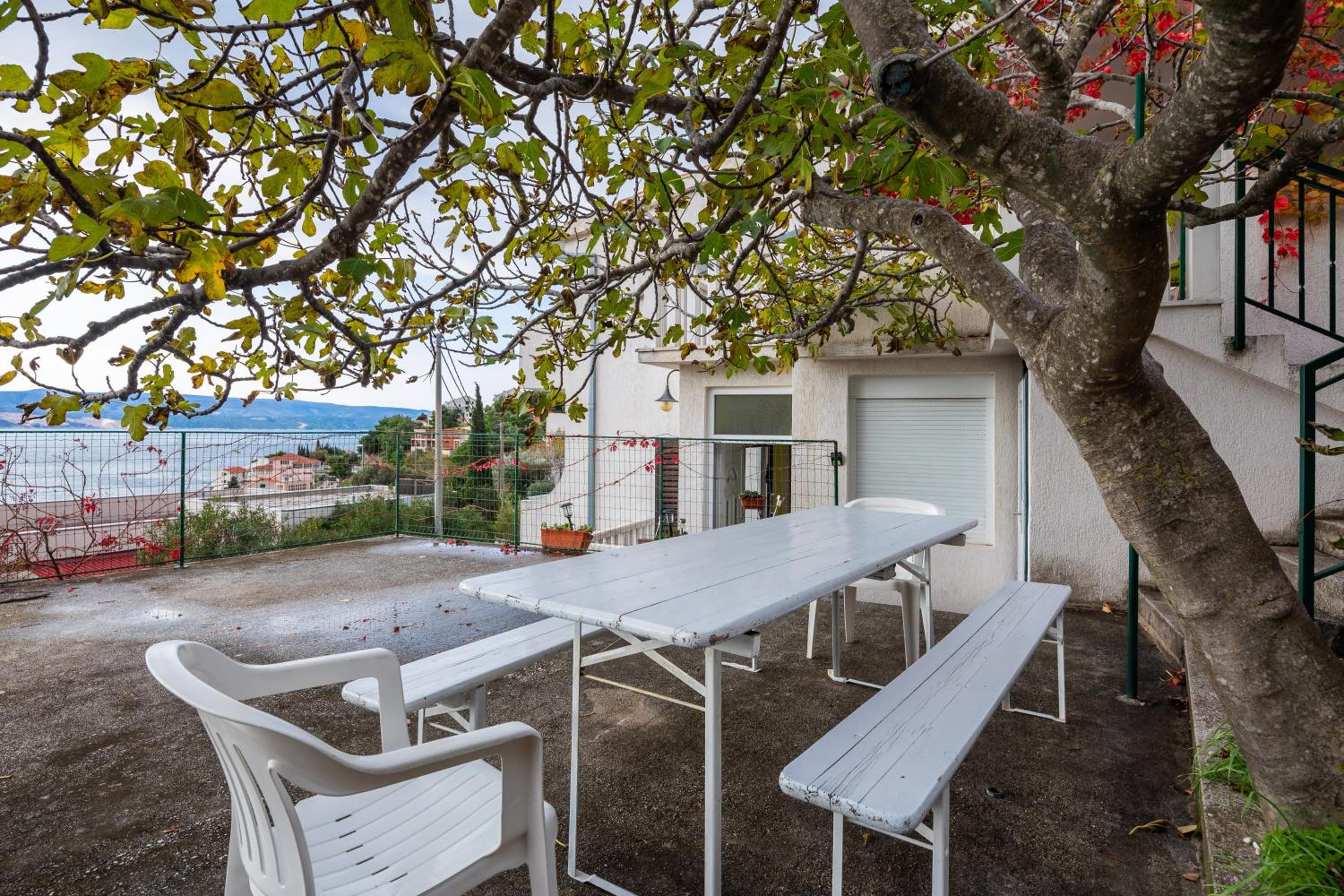 Sun Blue Apartment view 2