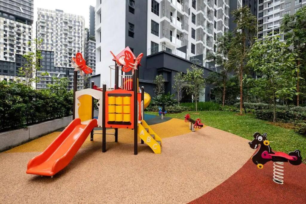 Endless Warming~ 2BR5Pax Southlink Bangsar South
