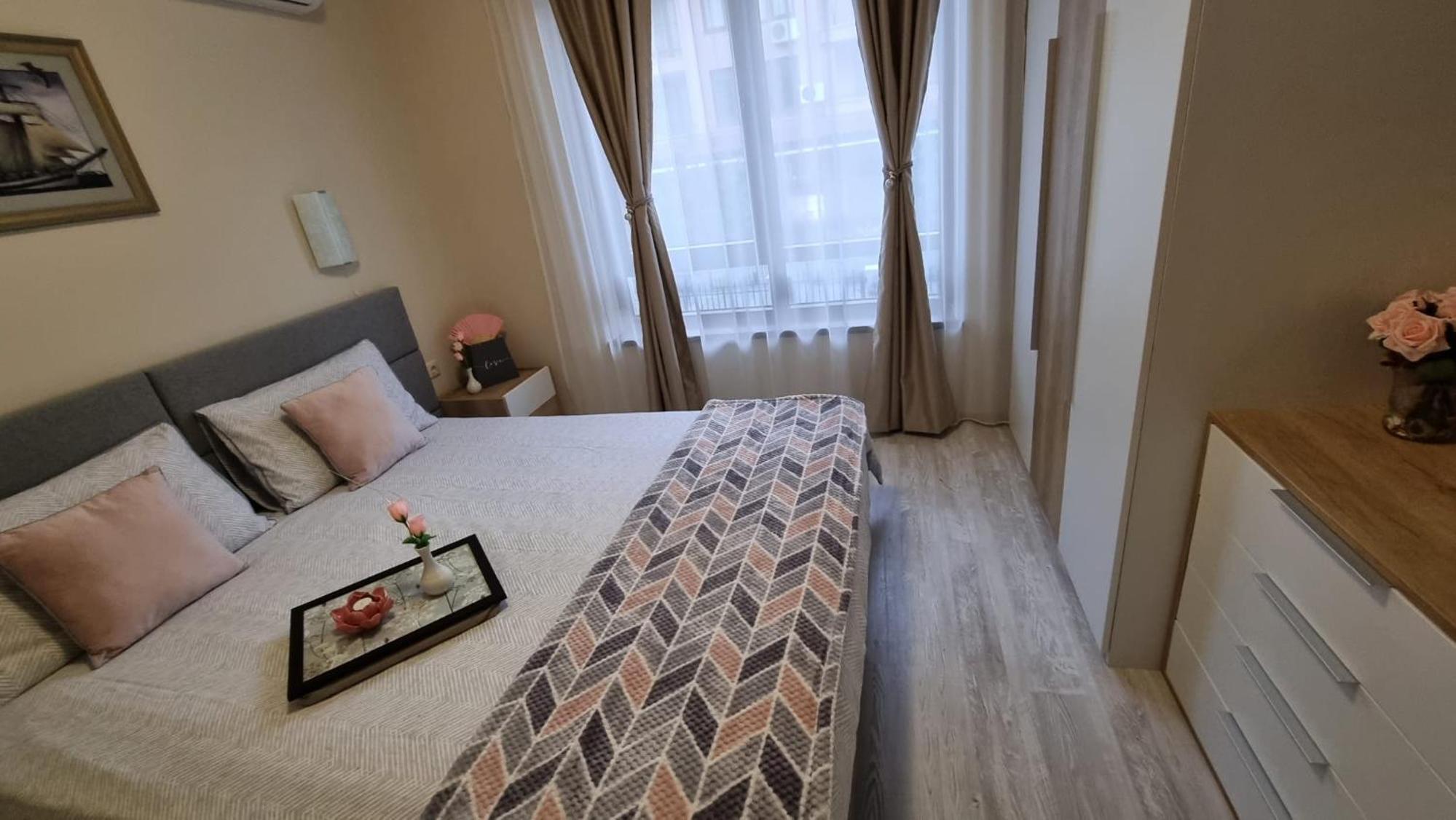 Sea Dreams Sunrise Apartment