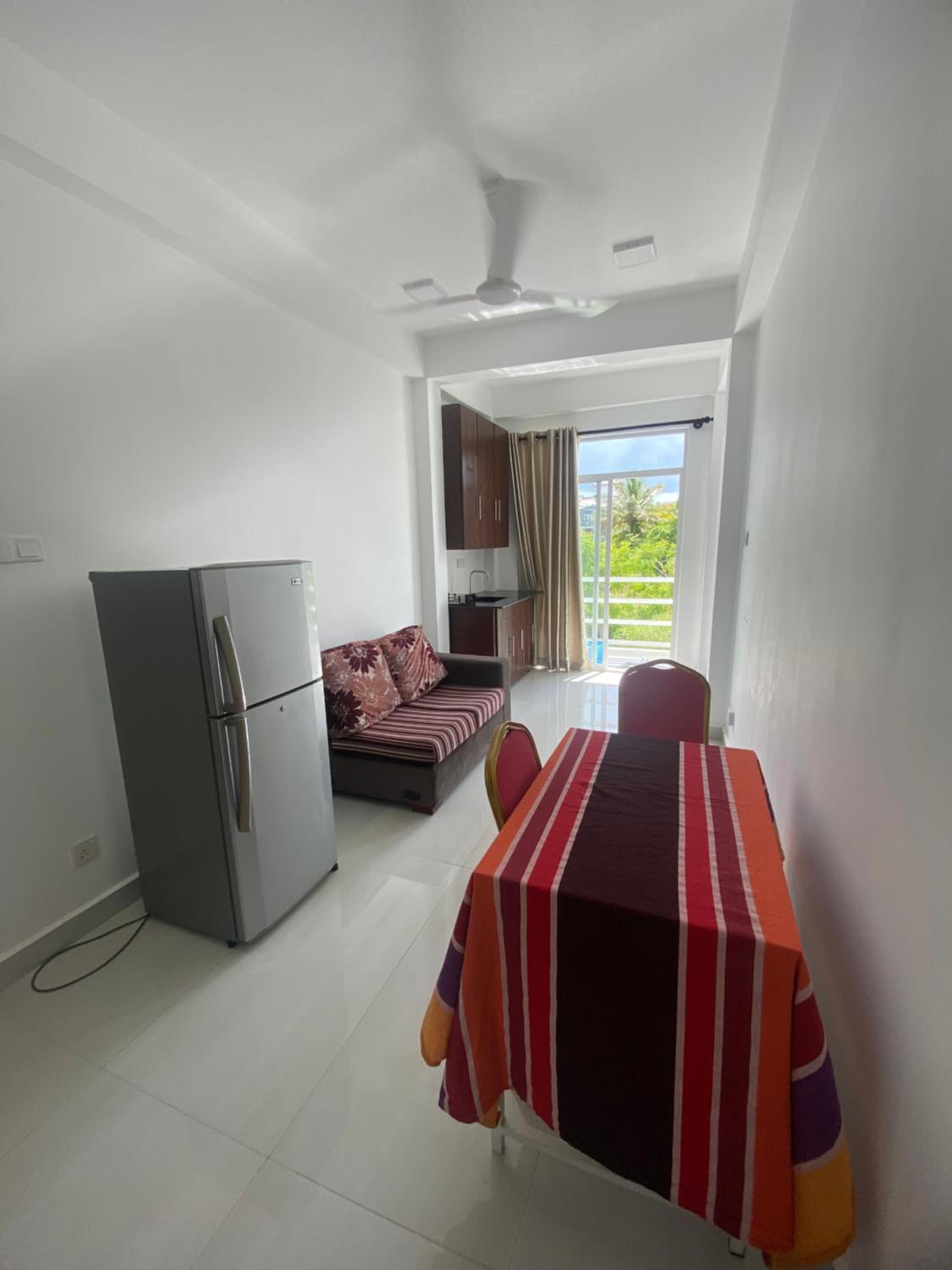 Apartment near Colombo Airport view 4