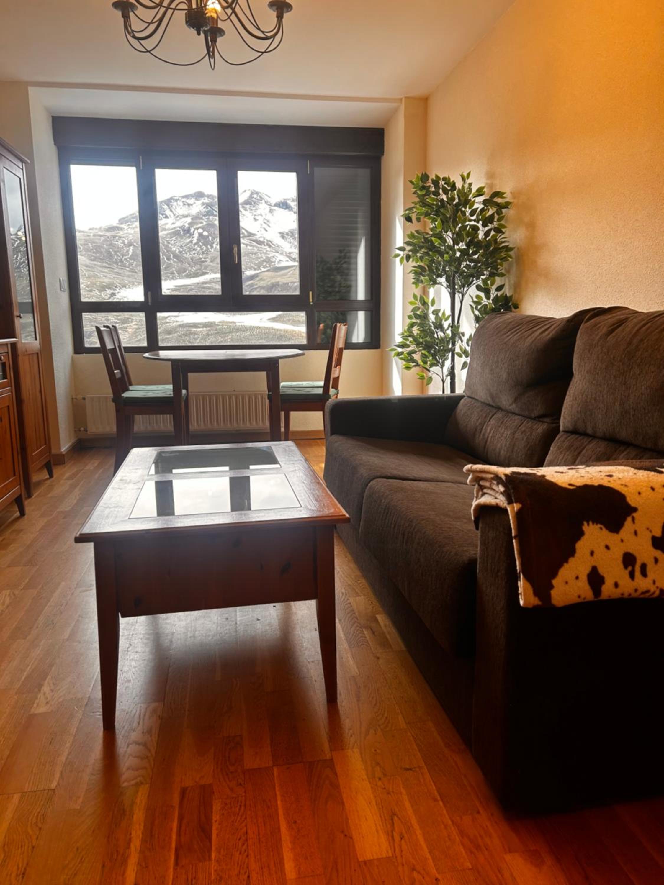 Formigal Valle del tena Rural Home