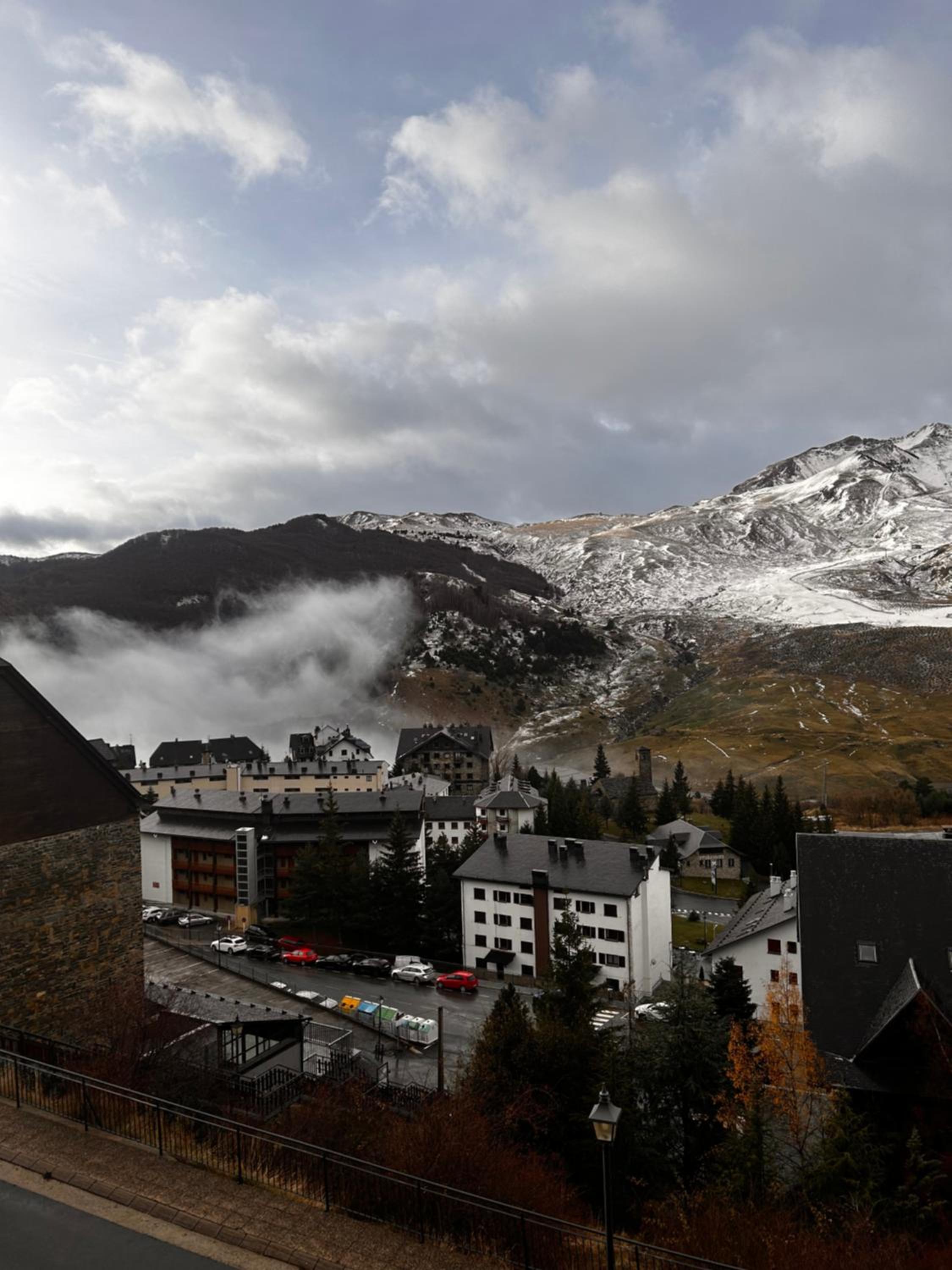 Formigal Valle del tena Rural Home