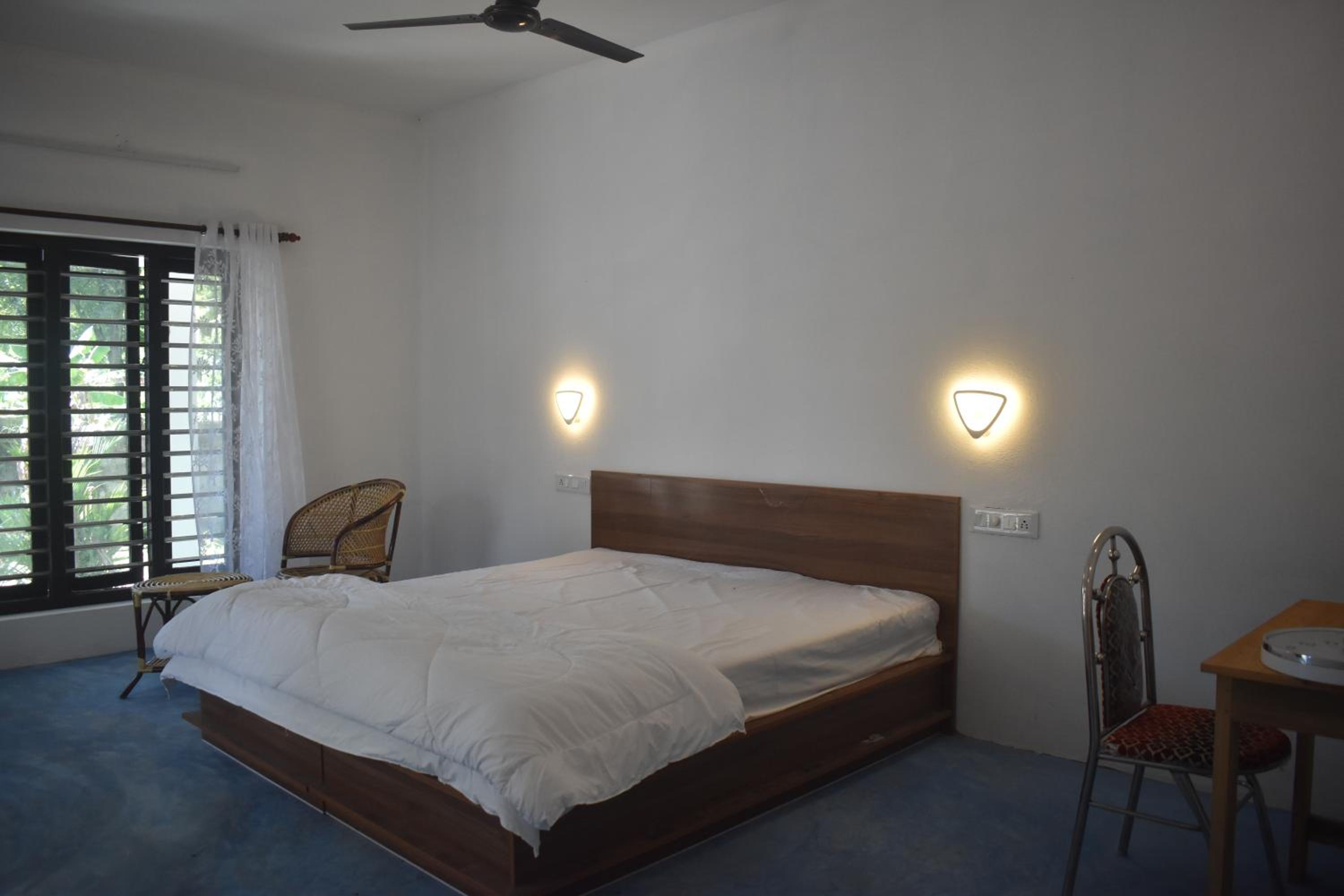 Sebastian's oasis homestay view 3
