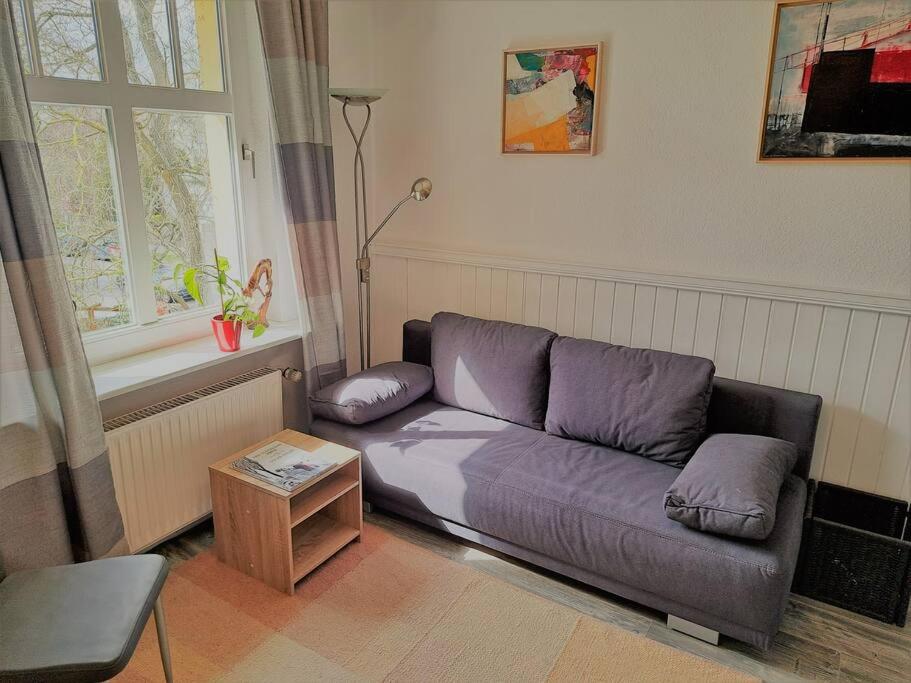 Town-Villa, Apartment, living room with big Sofa bed , 2 bedroom, 1kitchen, 1bathroom, 1 office, 1 garden
