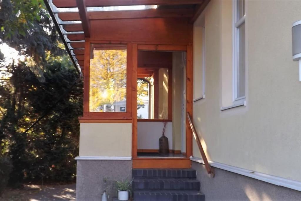 Town-Villa, Apartment, living room with big Sofa bed , 2 bedroom, 1kitchen, 1bathroom, 1 office, 1 garden