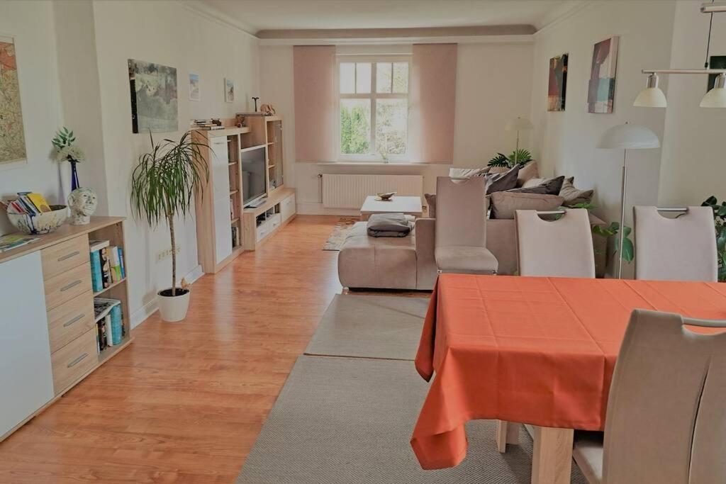 Town-Villa, Apartment, living room with big Sofa bed , 2 bedroom, 1kitchen, 1bathroom, 1 office, 1 garden