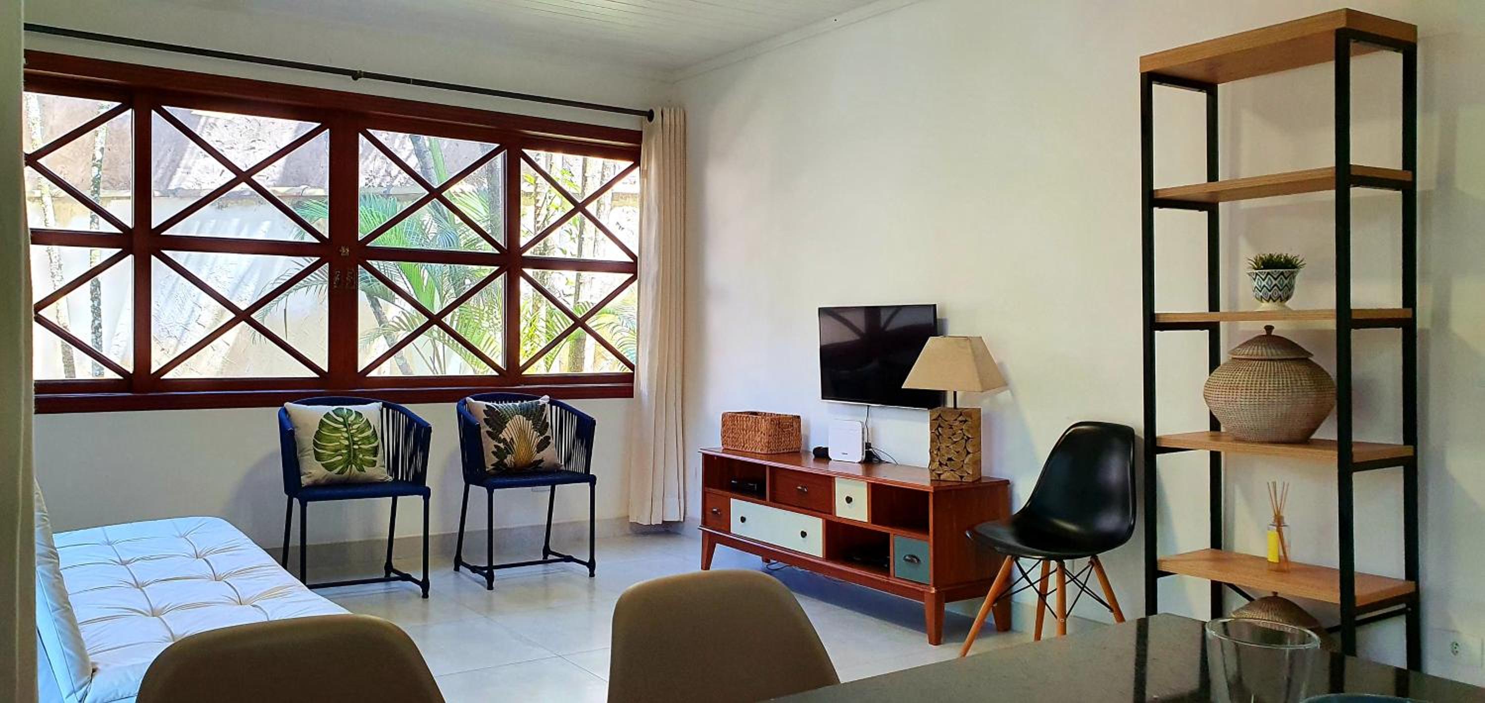 Flats de 1 e 2 dorm a 50m da Praia Maresias - Cond Lazer Completo