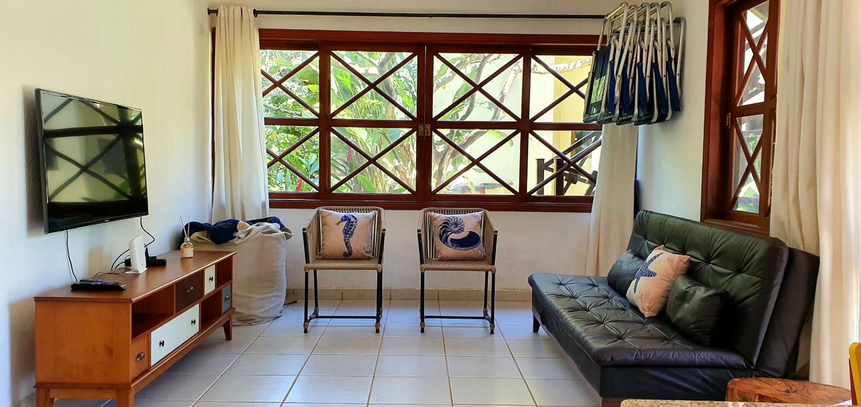 Flats de 1 e 2 dorm a 50m da Praia Maresias - Cond Lazer Completo