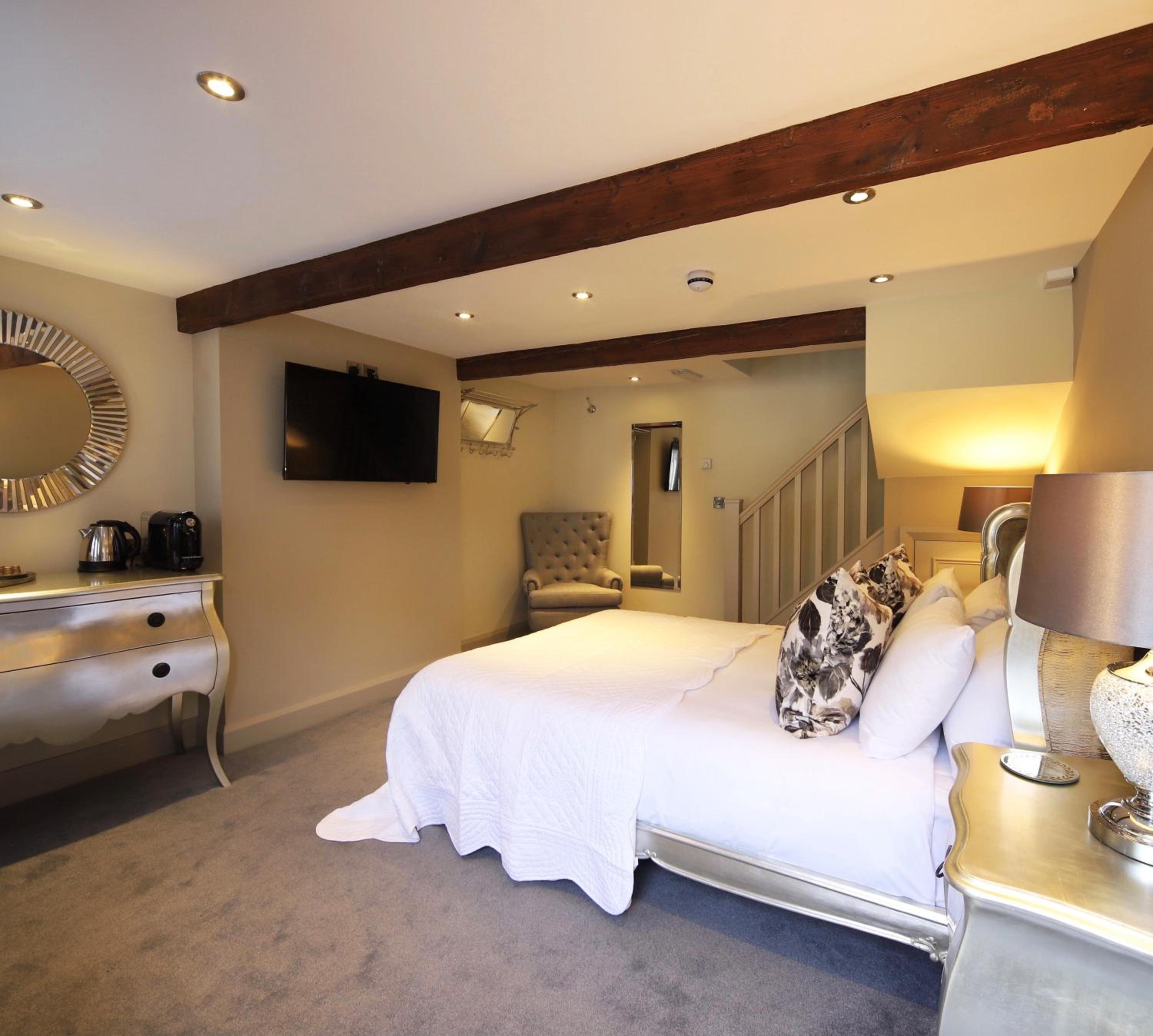 The Woodman Inn