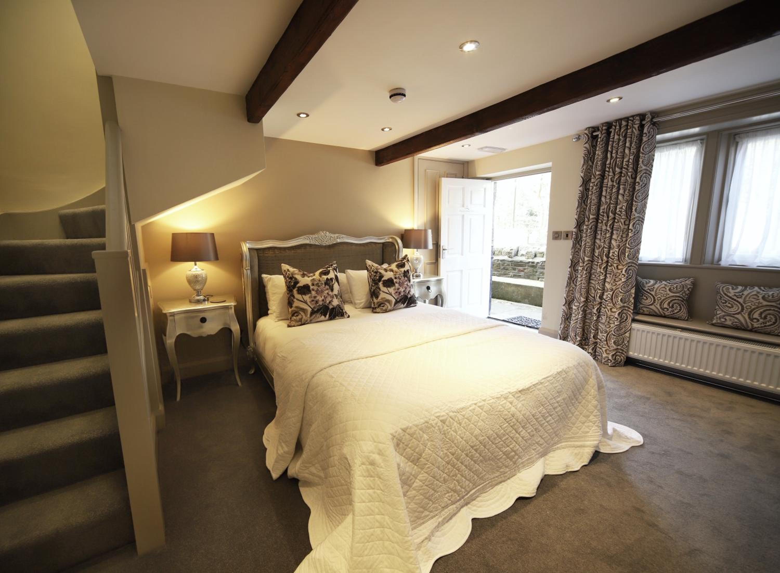 The Woodman Inn