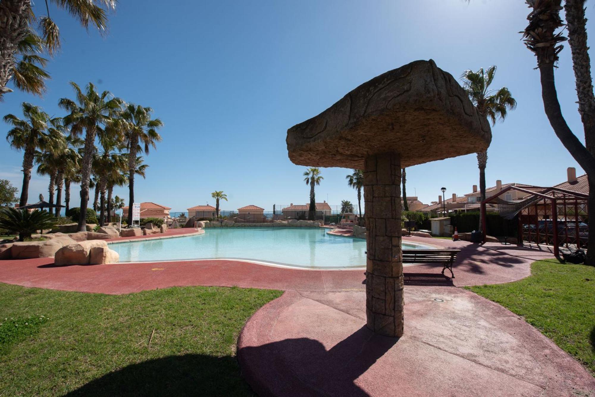 Holiday Beach El Olivo