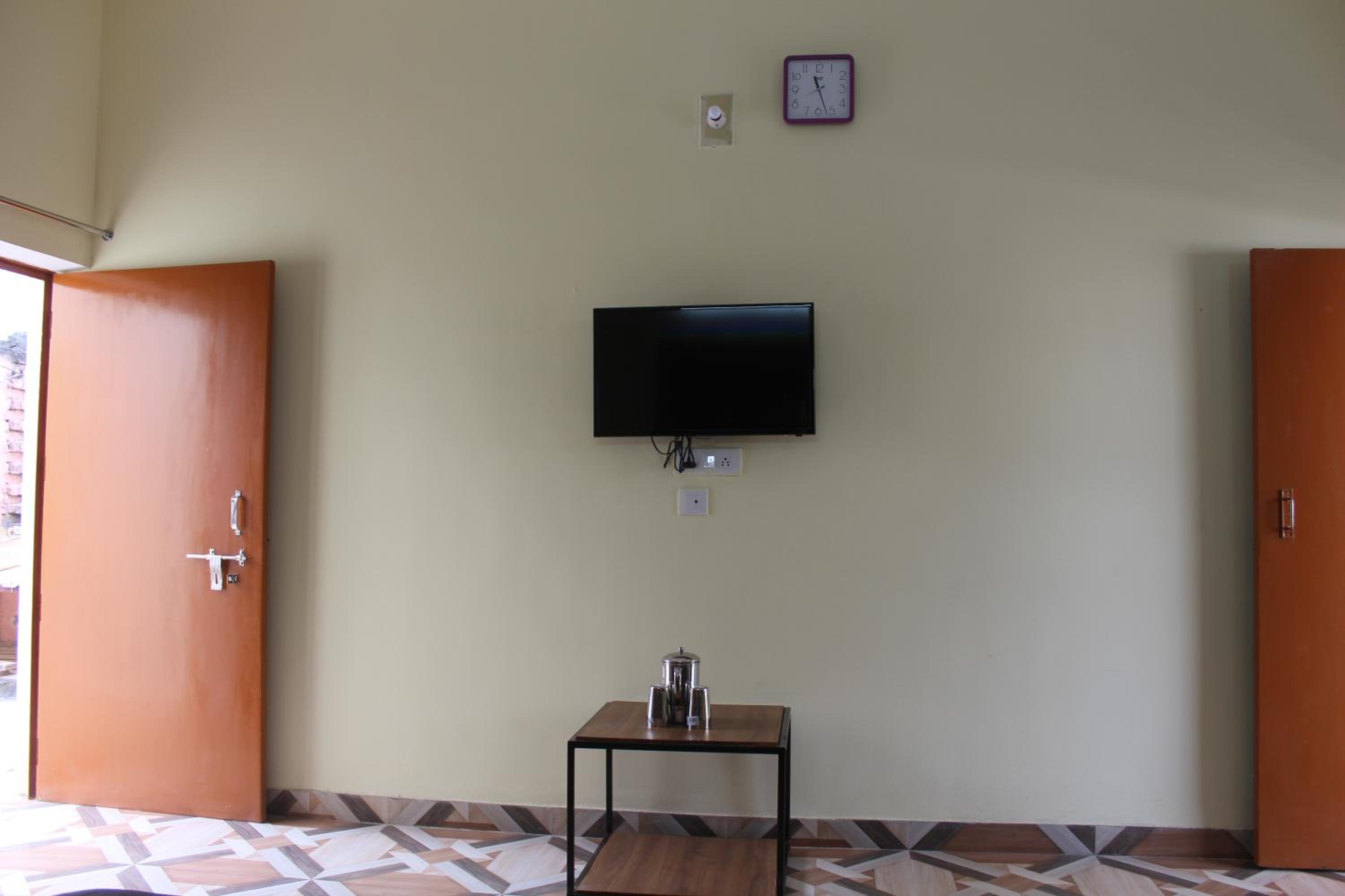 Photo 9