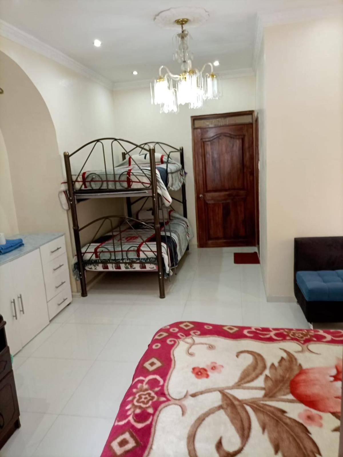 Hostal Atlantis