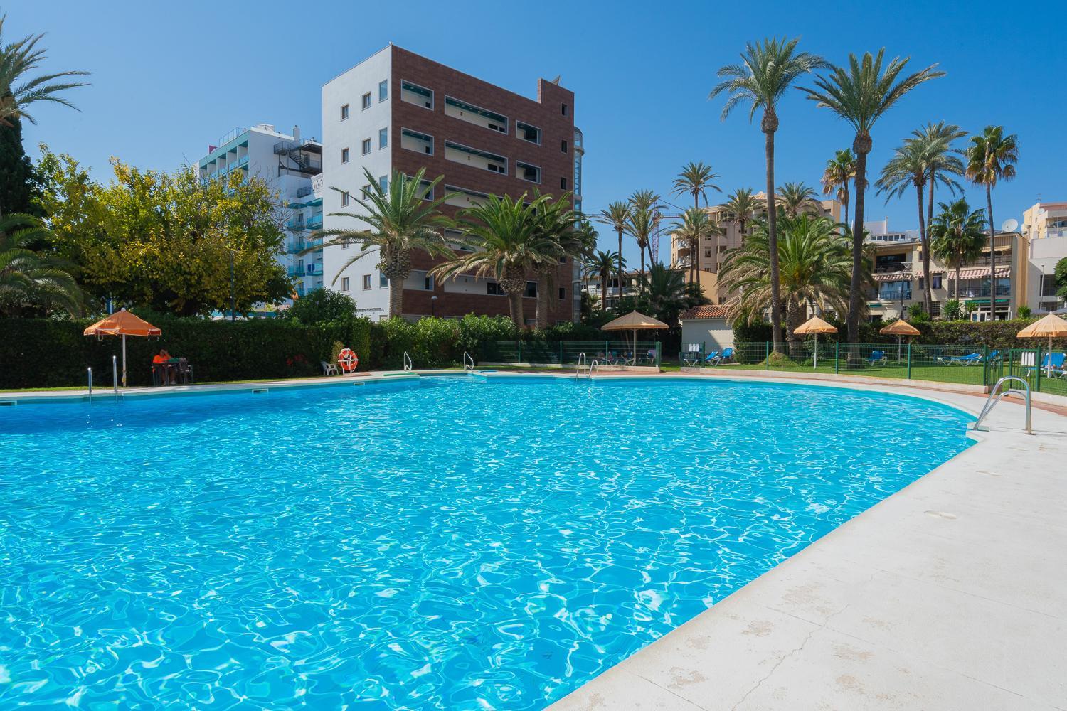 250sqm Garden Duplex with Jacuzzi, Sea View Cinema